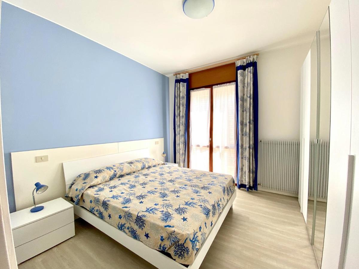 Villa Santin Carraro Immobiliare - Family Apartments ลิโดดิเยโซโล ภายนอก รูปภาพ